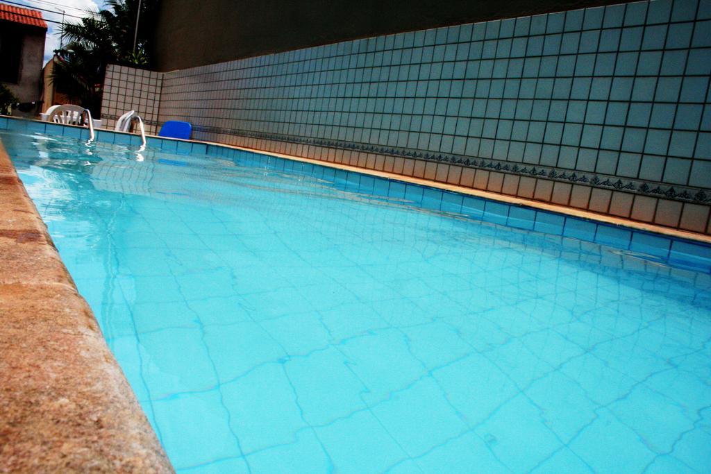 Sobrado Com Piscina Em Condomino Fechado A 150 M Da Praia คารากัวตาตูบา ห้อง รูปภาพ